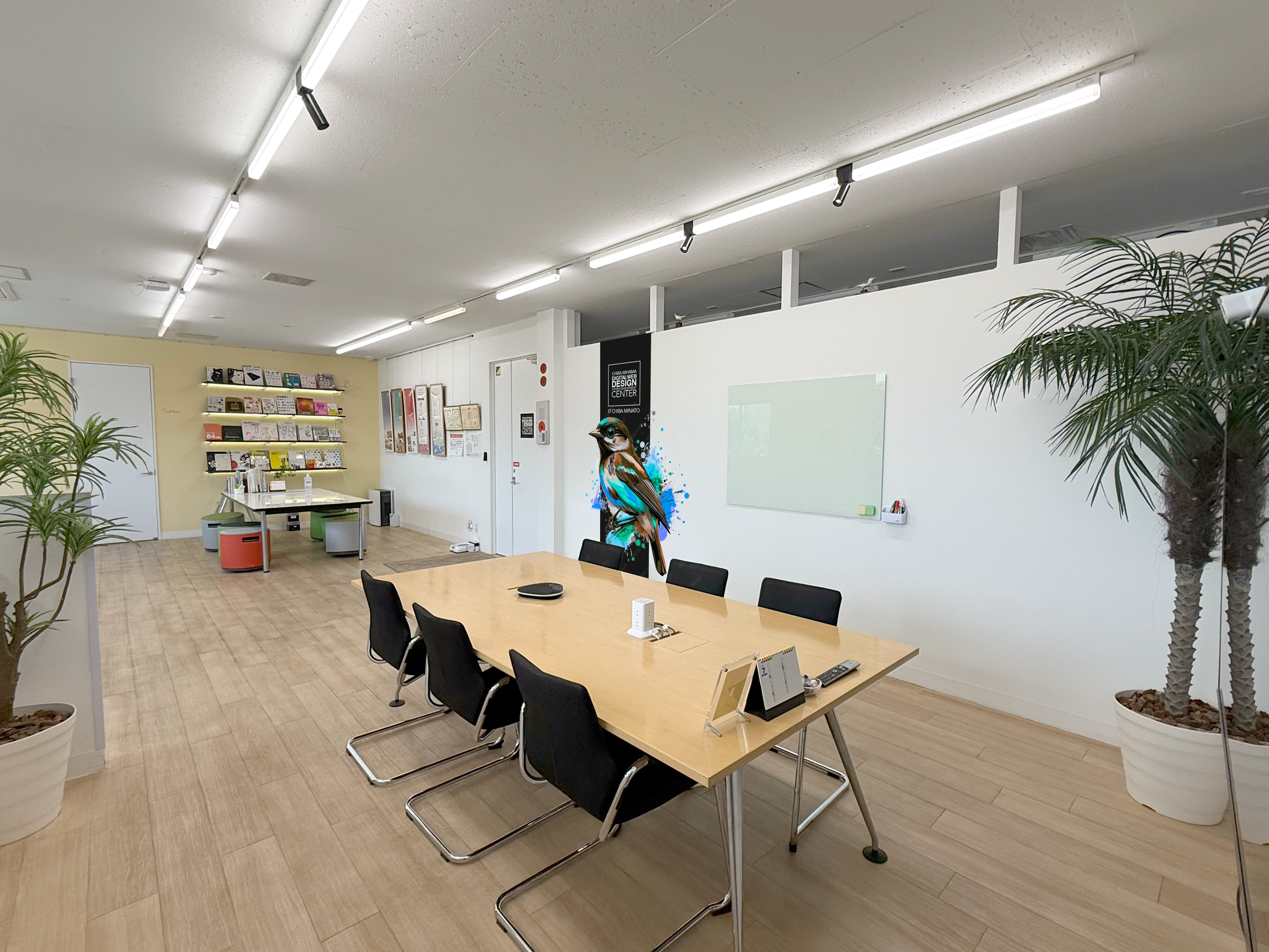office interior img